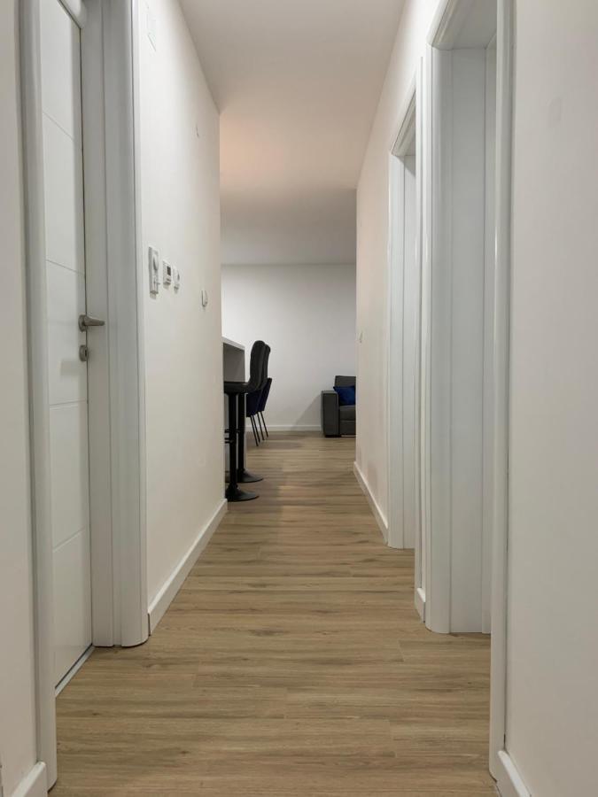 Central Аpartment Foca With Garage Exterior foto
